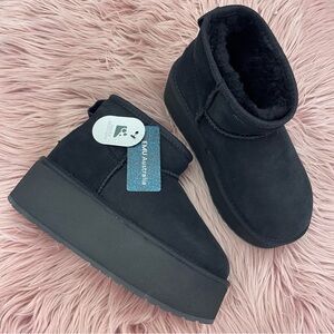 Emu waterproof platform black size 8